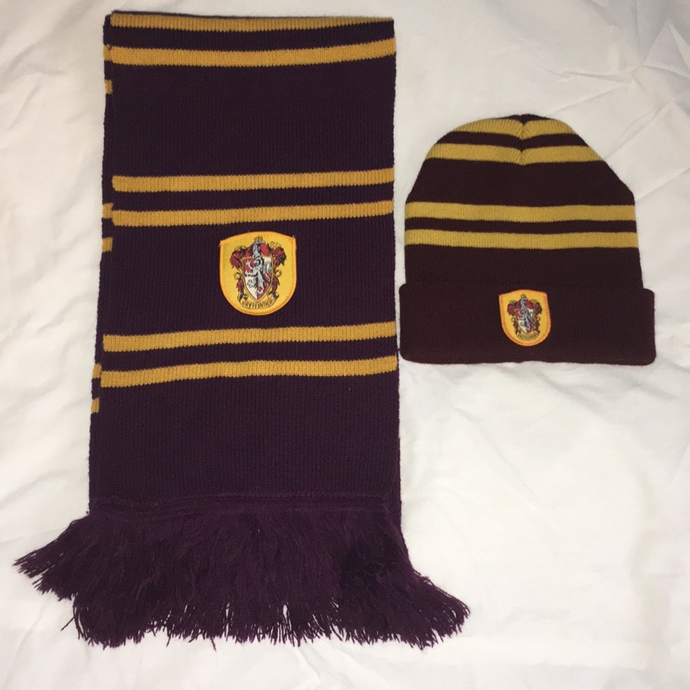 Harry Potter Hat & Scarf